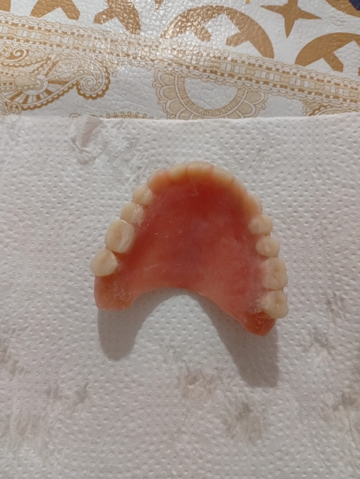 ARREGLO DE PRÓTESIS DENTALES