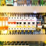 Electricidad ajota servicios