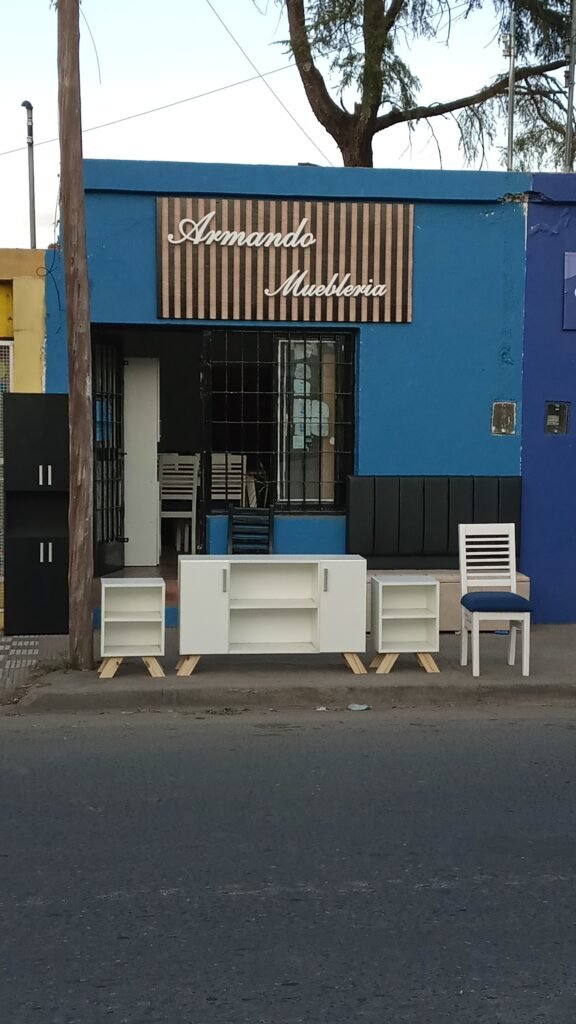 Tapicero y carpintero