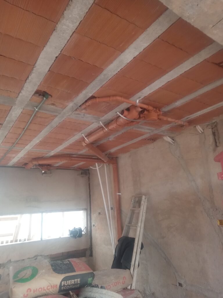 Plomería sanitarista y albañilería
