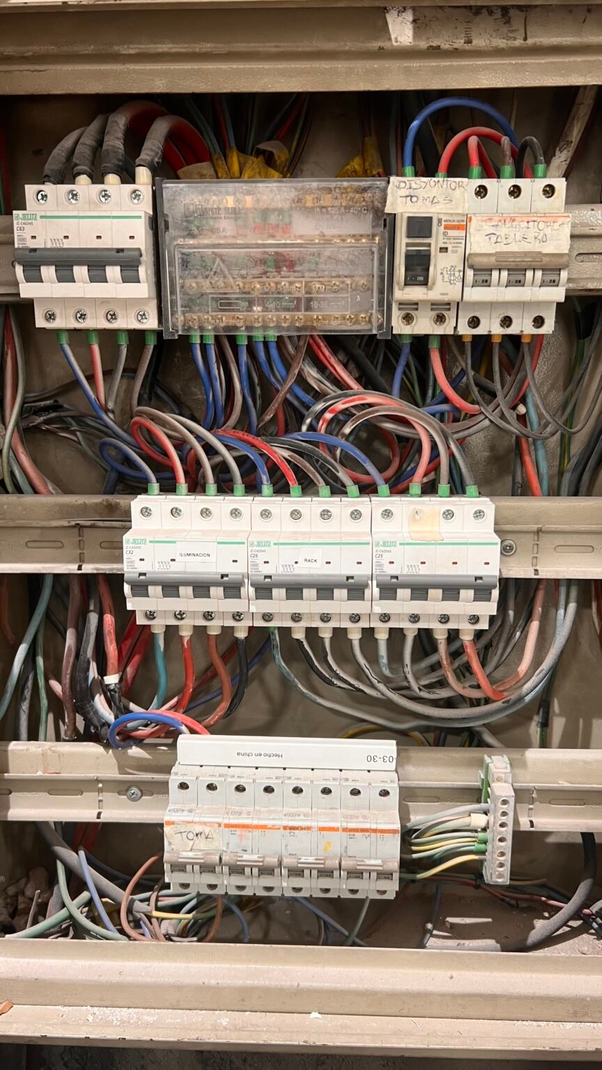 electricista categoría 3
