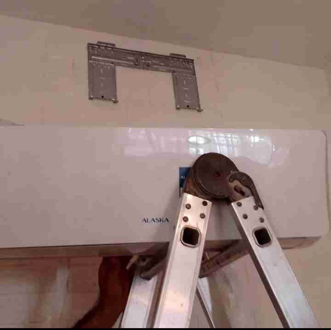 Electricidad y Aire acondicionado