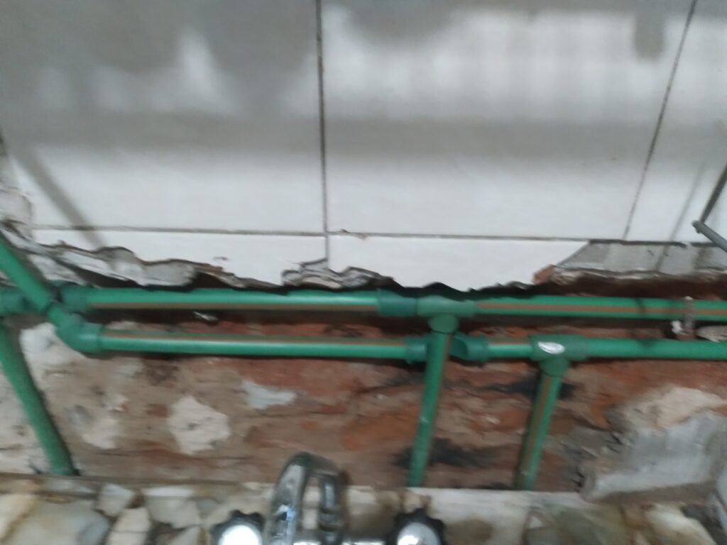 Instalaciones ortiz, plomeria y g
