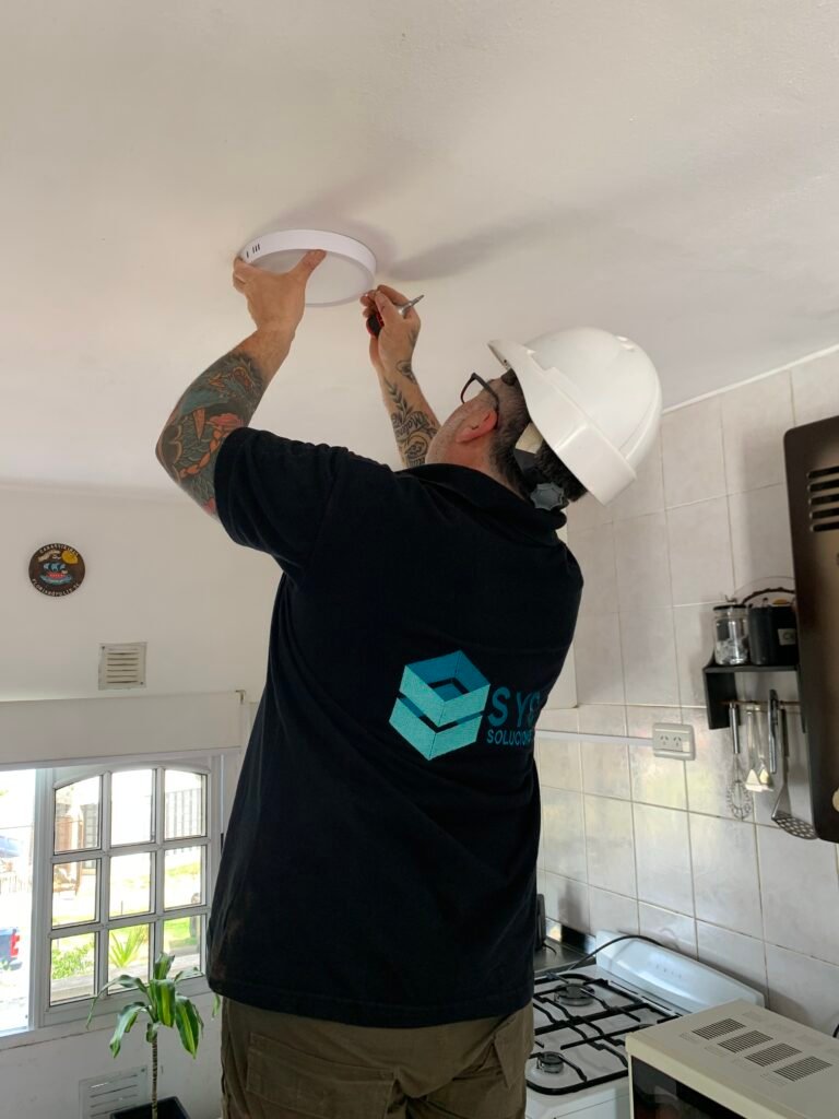 Instalaciones eléctricas y camaras de seguridad