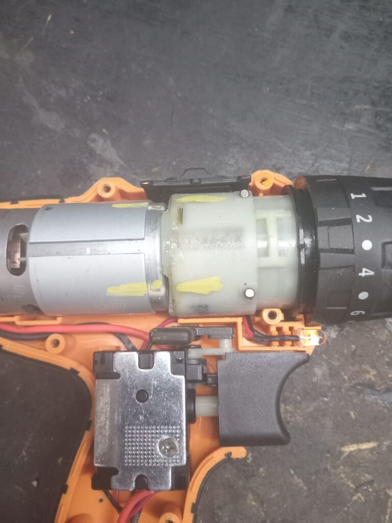 Electricista y reparaciones herra