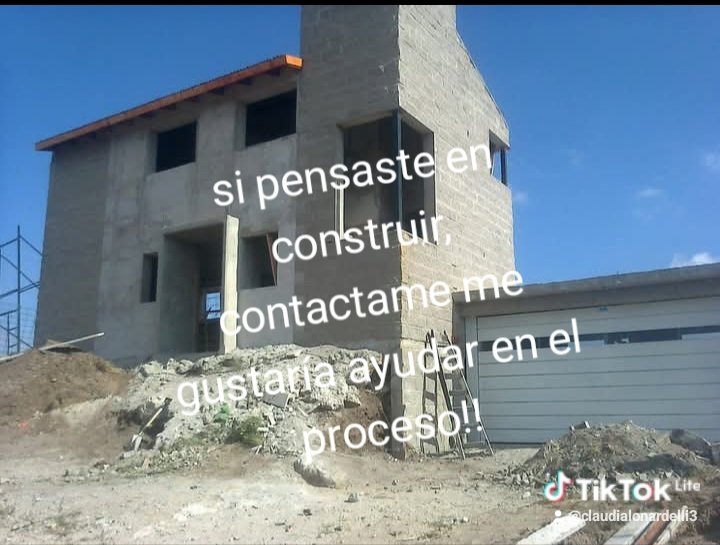 Arquitecta, proyectos, relevamien