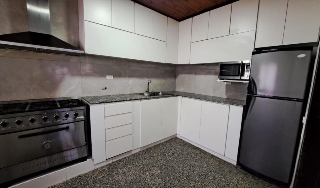 GRB EN MADERA