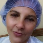 Cuidadora de adultos mayores y enfermos con internación domiciliaria y domicilios