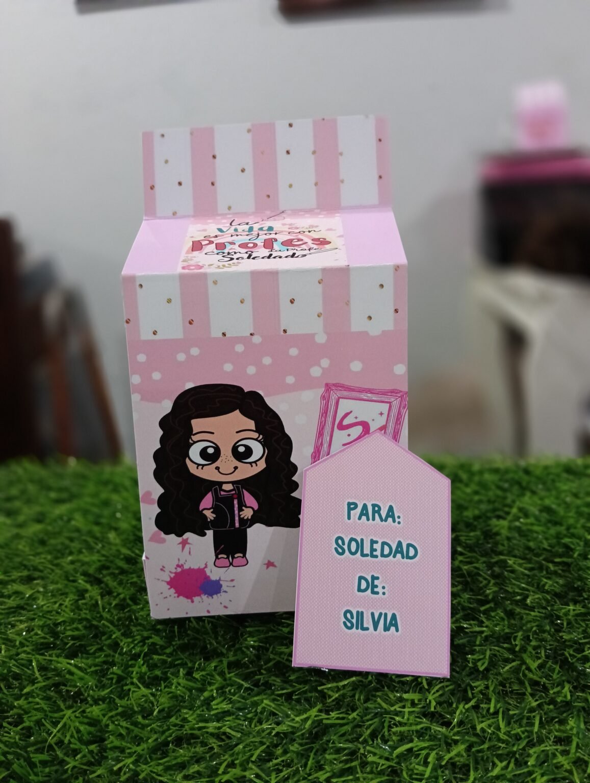 Comunity manager y cotillón perso