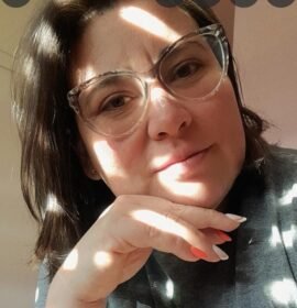 Cuidadora/ayudante de cocina