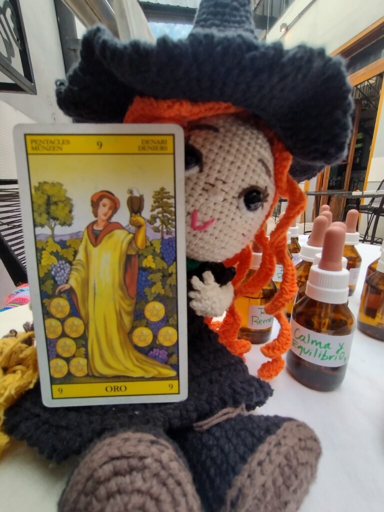 Terapeuta holística: Tarot, Flores de Bach, arteterapia