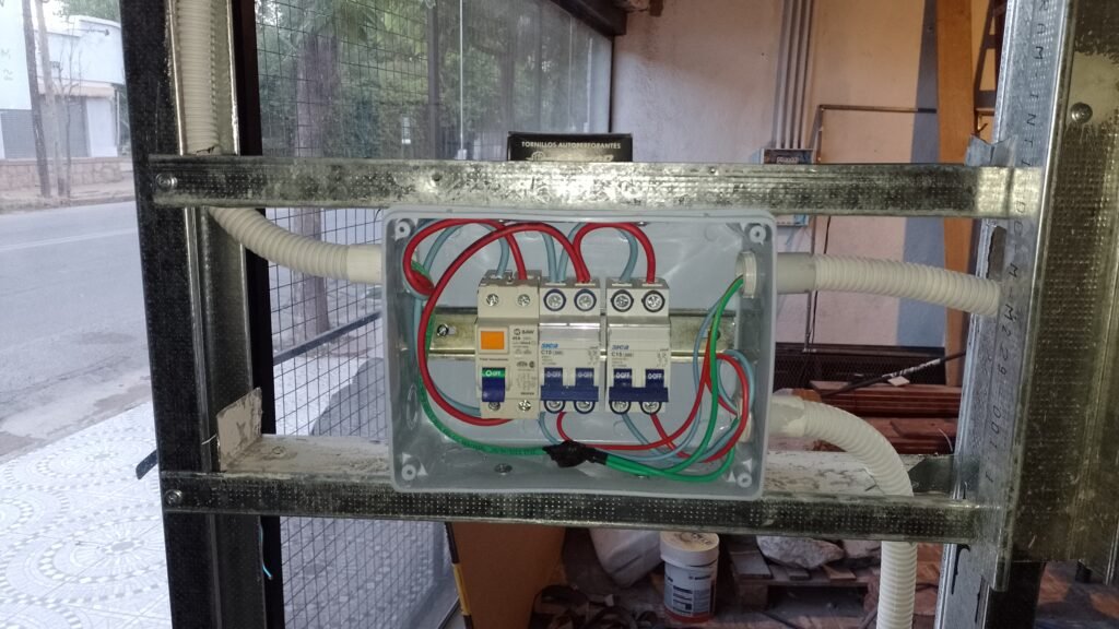Electricidad y seguridad electrónica
