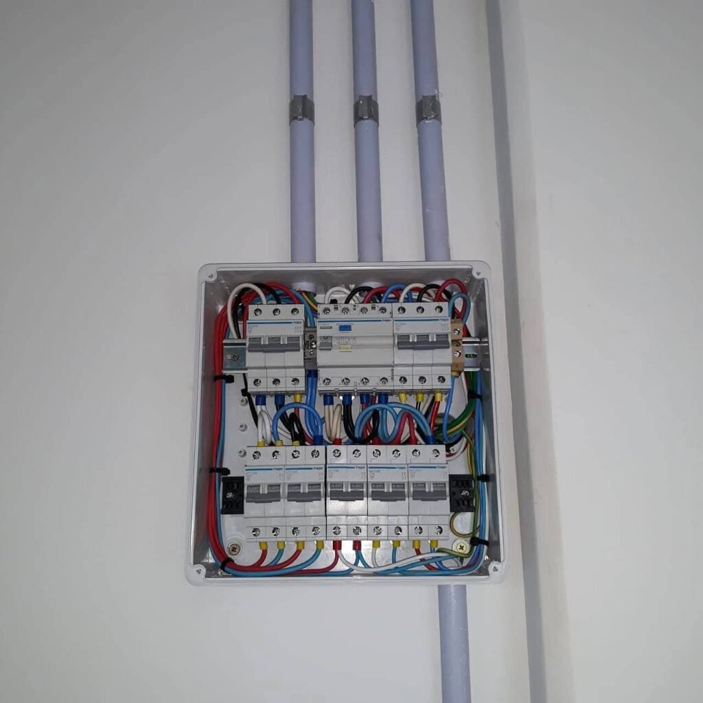 Técnico Electricista
