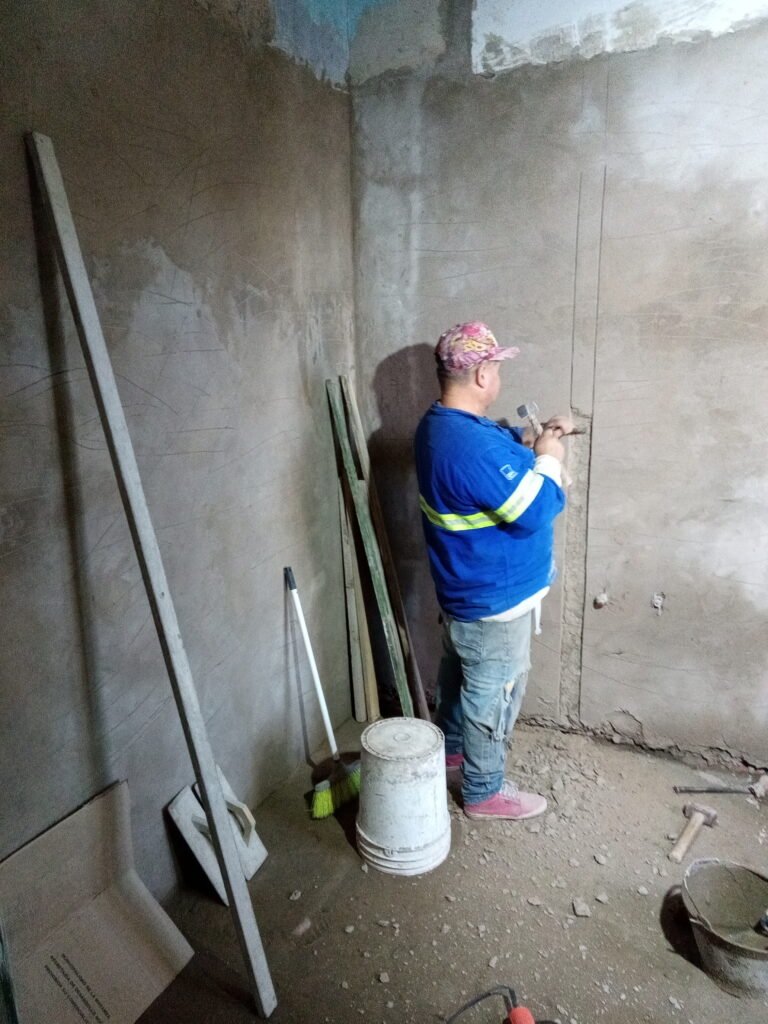 Claudio Matteucci.  Maestro Mayor de Obras