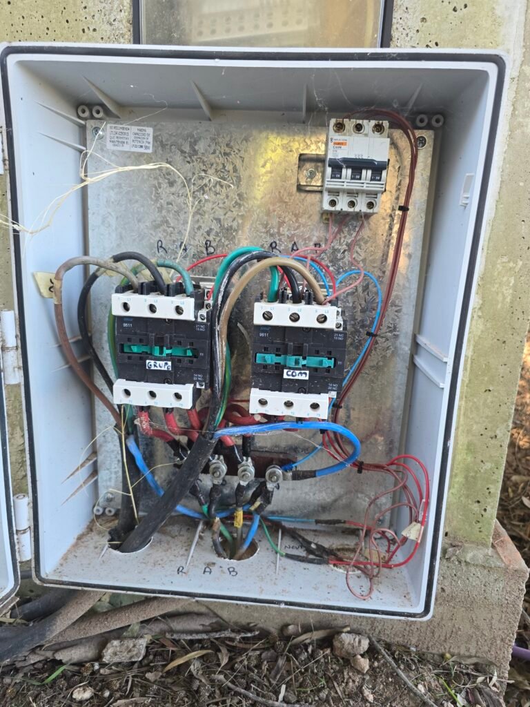 Electricista domiciliario e industrial