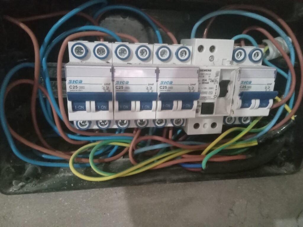 Electricidad domiciliaria