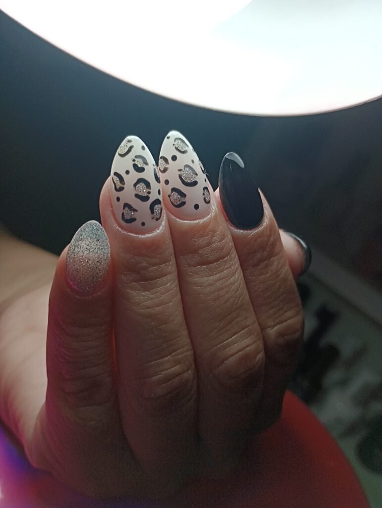 Manicuría