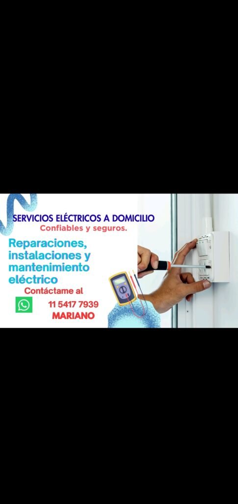 Electricista y manteniendo hogar