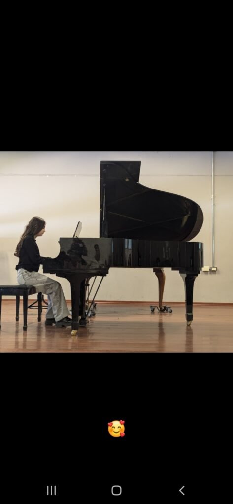 Clases de Piano, Guitarra, Violín