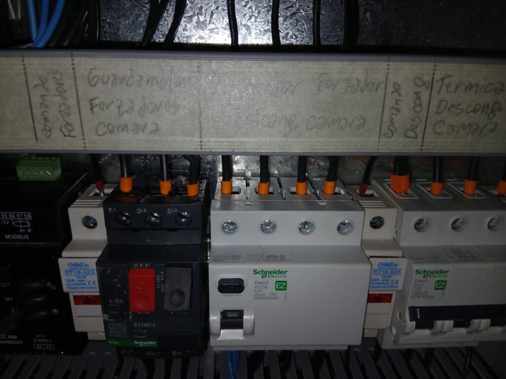 Electricista de oficio