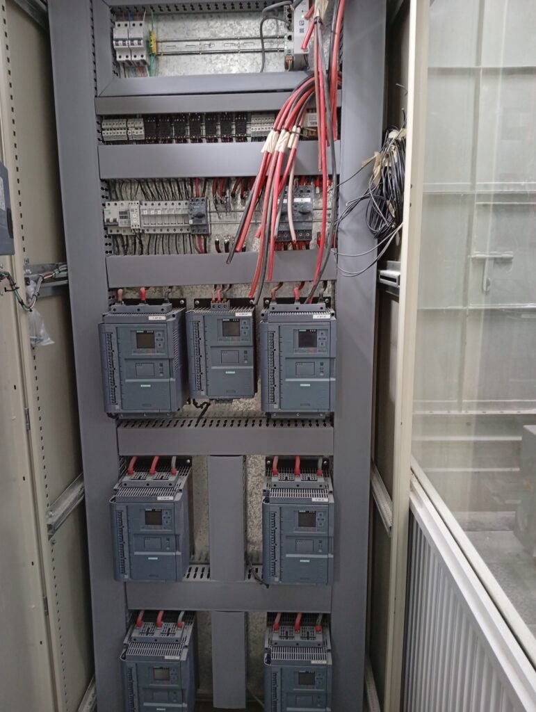 Electro ✓Gismo Electricista indus