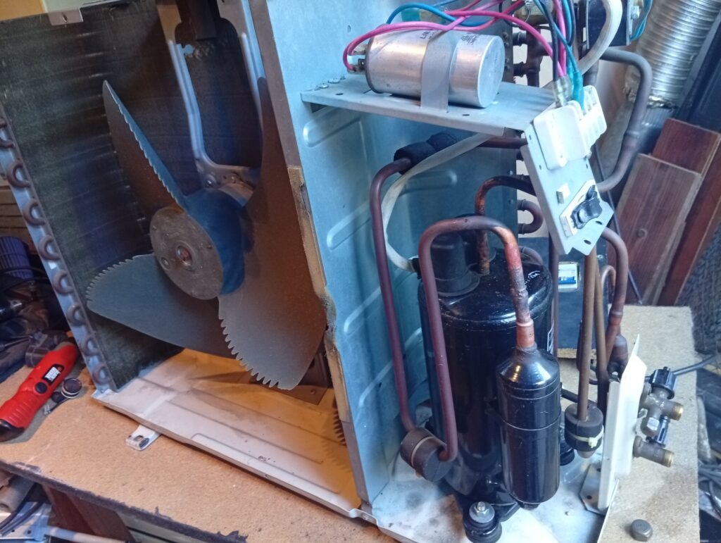 Técnico en aires acondicionados