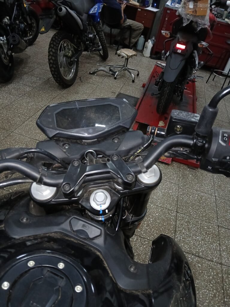 Mecánica de motos y electricidad