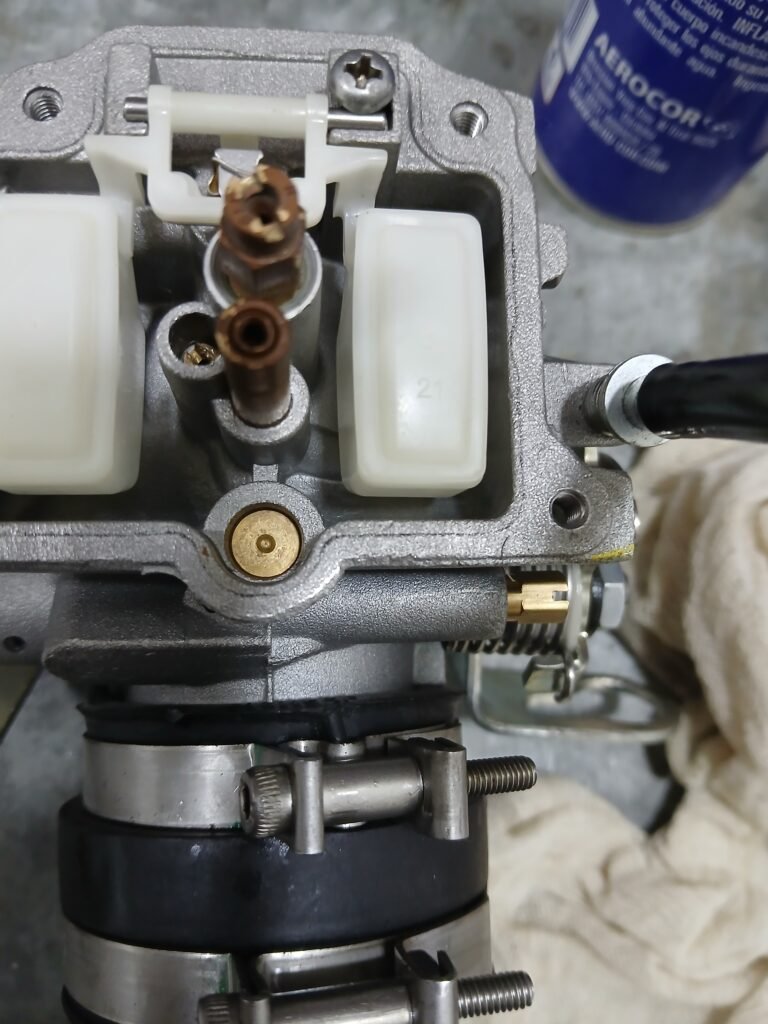 Mecánica de motos y electricidad