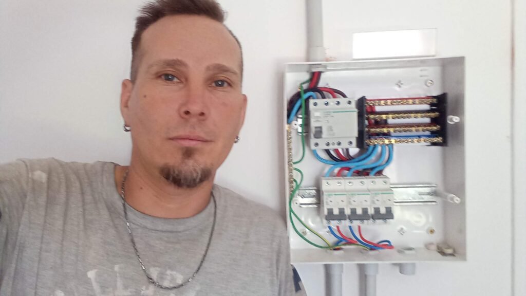 Electricista de obra y domicilio