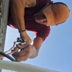 Electricista y Tec. En instalación y mantenimiento de aire