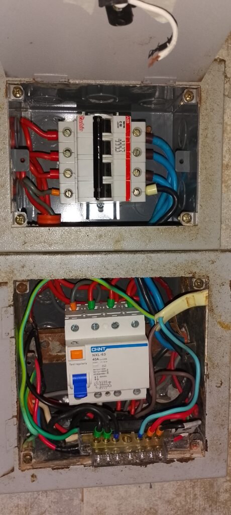 Mantenimientos y servicios electr