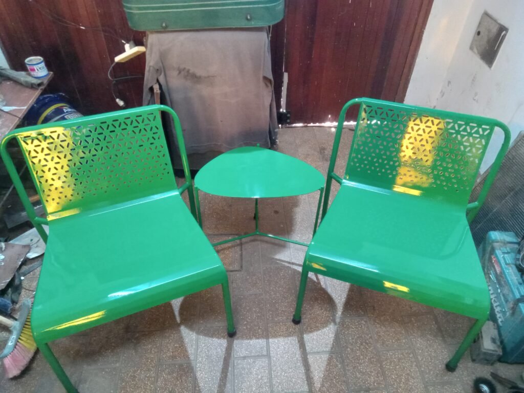 Herrería en general y refrigeración