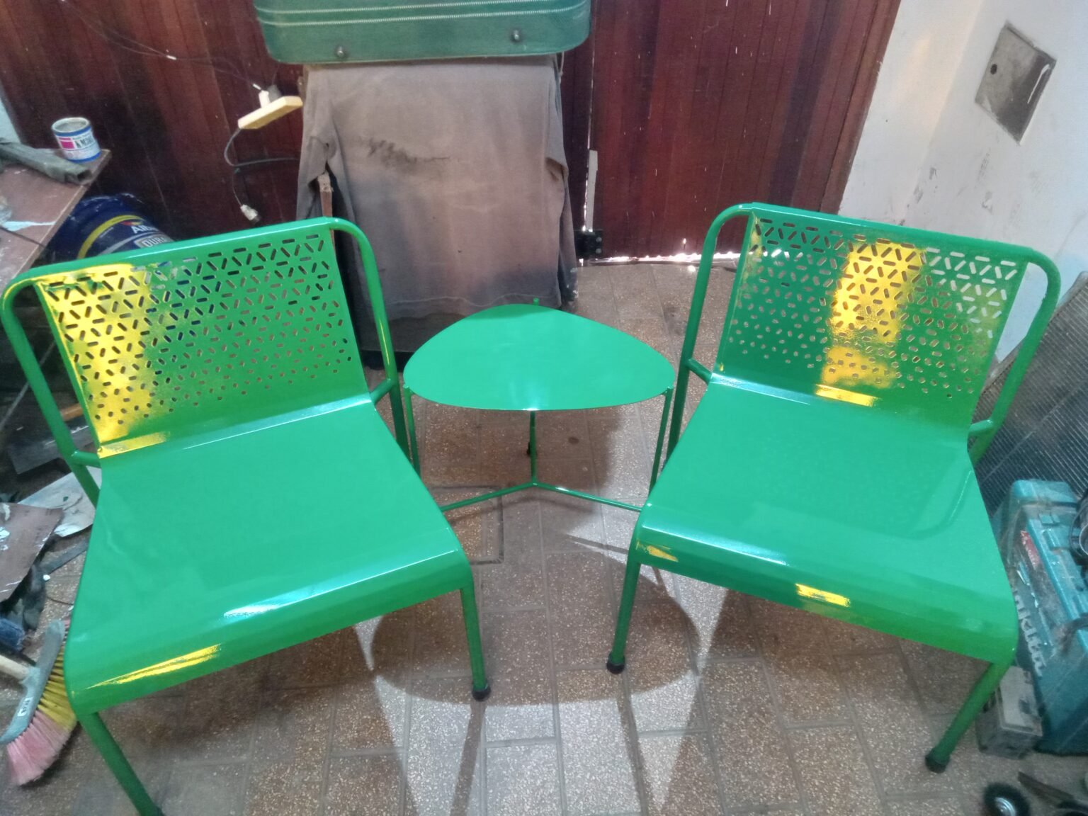 Herrería en general y refrigeración