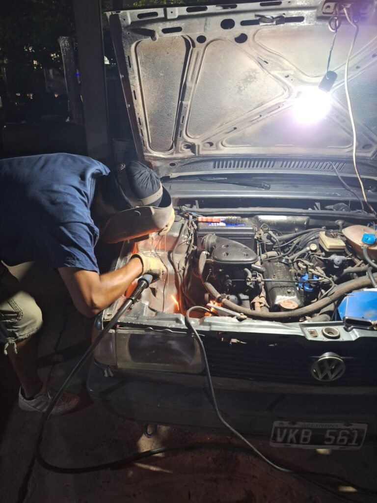 Trabajos de chapa y pintura autom