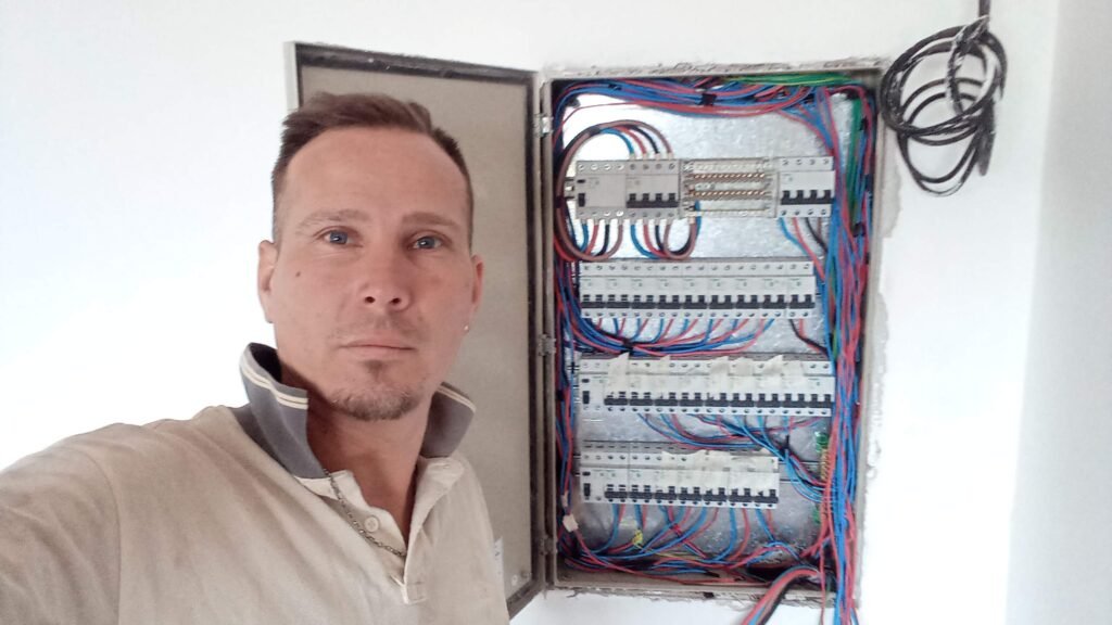 Electricista de obra y domicilio