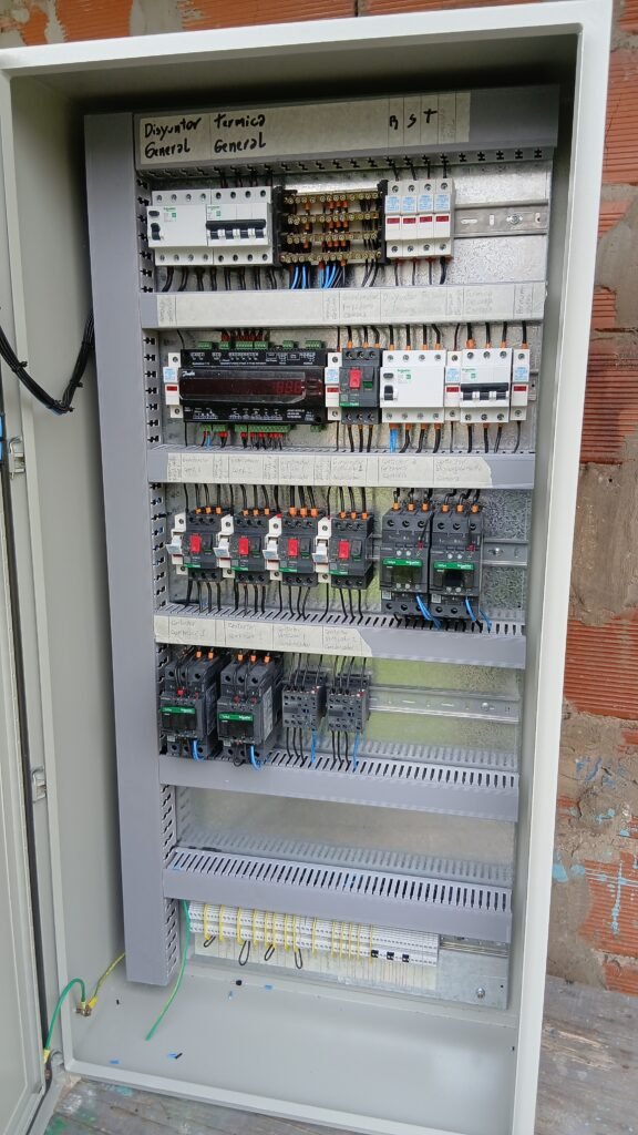 Electricista de oficio