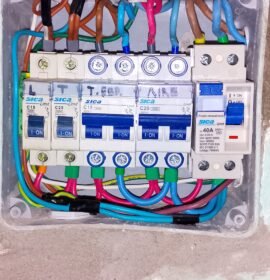 Mantenimientos y servicios electricos