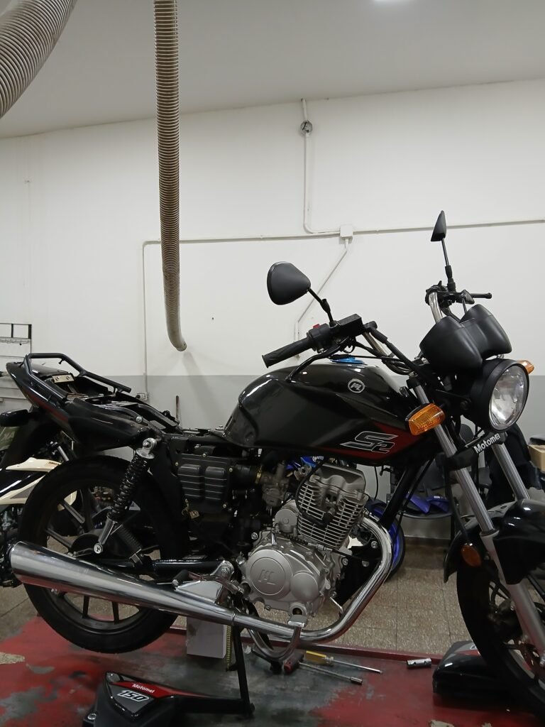 Mecánica de motos y electricidad