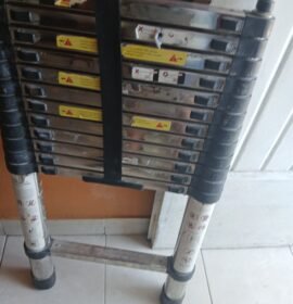 Oficial albañil tecnico en aire y refrigeracion cortador de pasto y poda de arboles