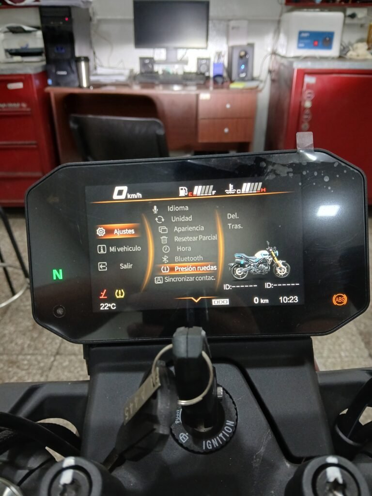 Mecánica de motos y electricidad