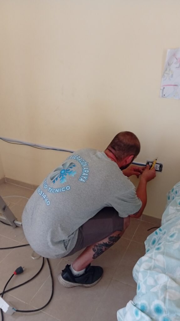 Instalación y mantenimiento de equipos de aire acondicionado