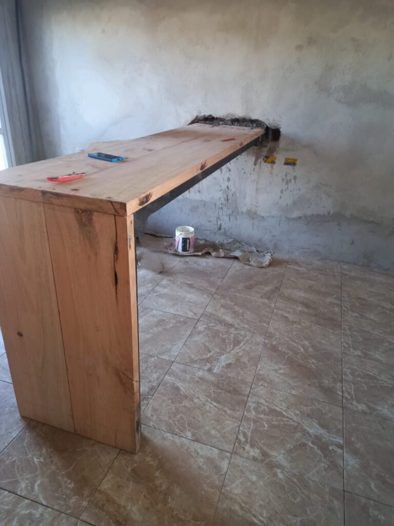Construcciónes y reparaciónes en general