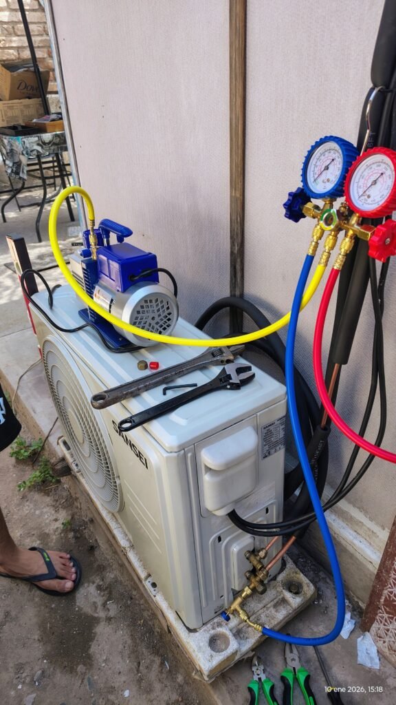 SERVICIO TÉCNICO REFRIGERACIÓN CR Refrigeración