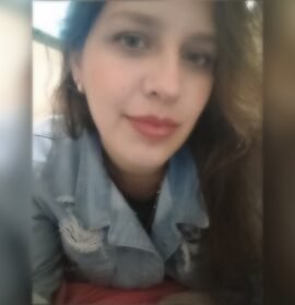 Profesora historia geografía fec