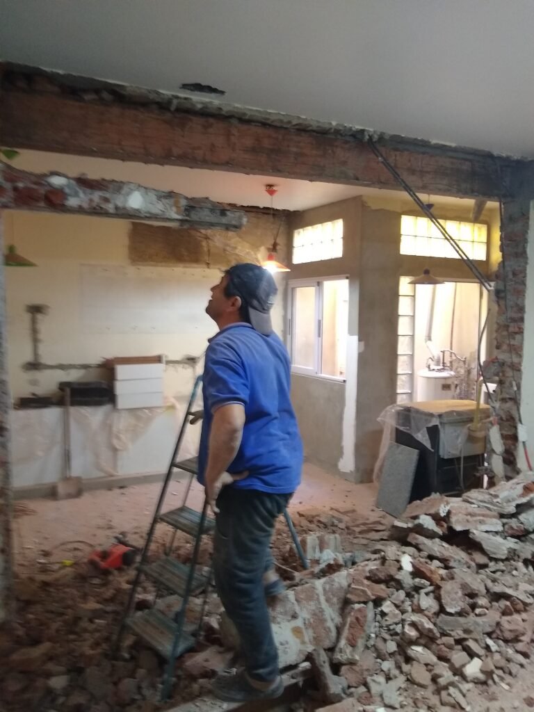 Lmg construcciones ( todos los ru