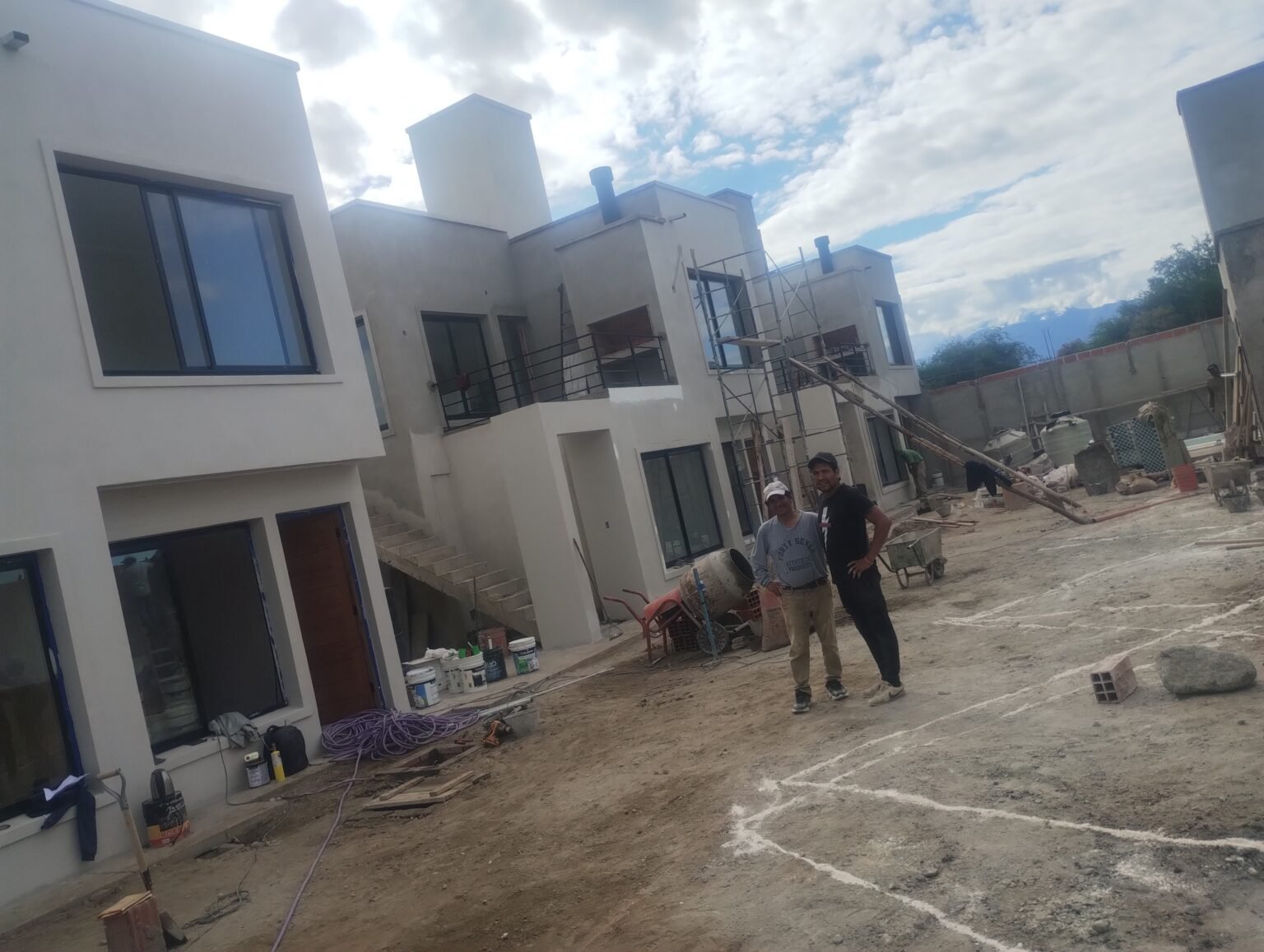 JRRMK CONSTRUCCIÓN