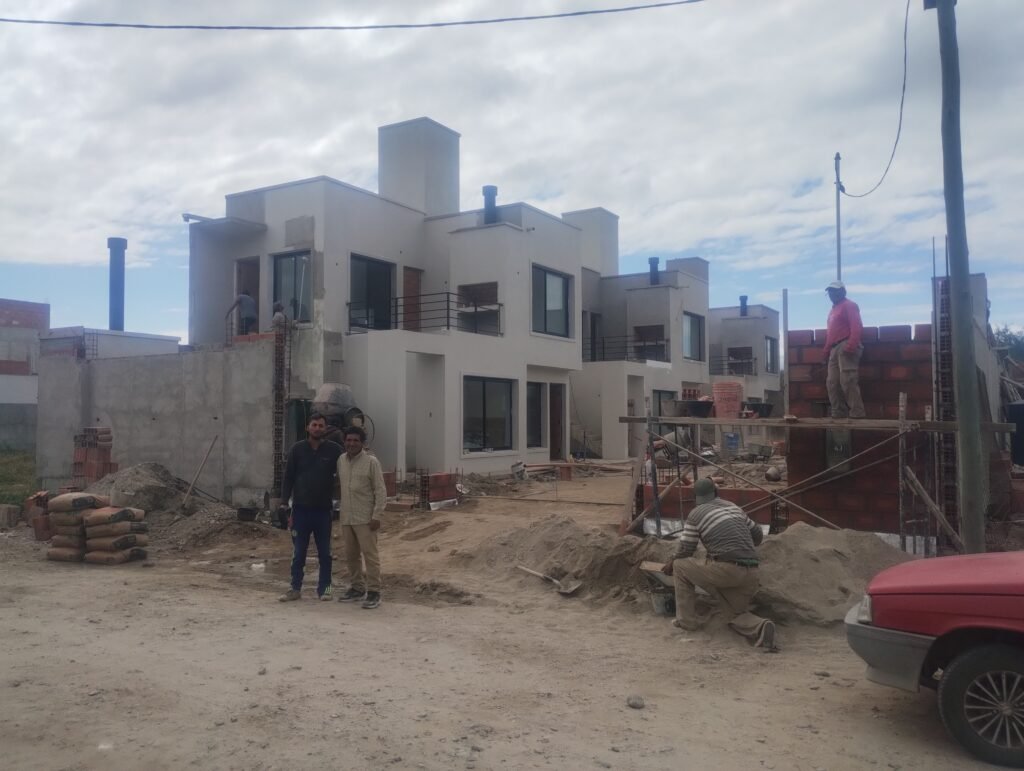 JRRMK CONSTRUCCIÓN