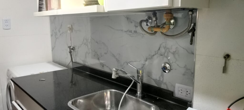 Electricidad, plomería y renovaci