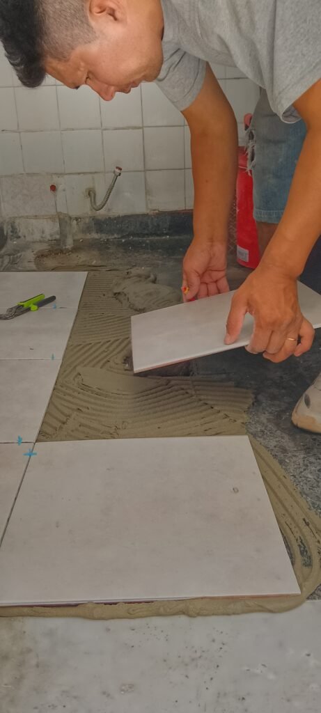 Electricidad, plomería y renovaci