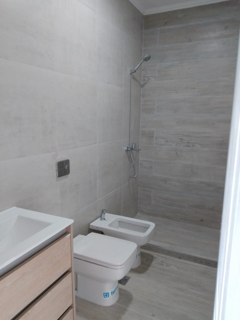 Instalador sanitario ( gas, agua,